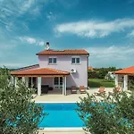 Zeus Villa *