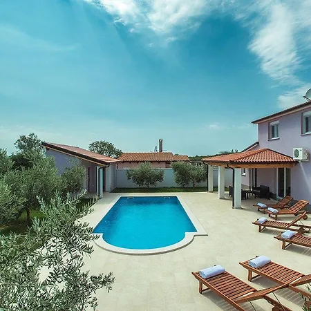 Zeus Holiday home Pula