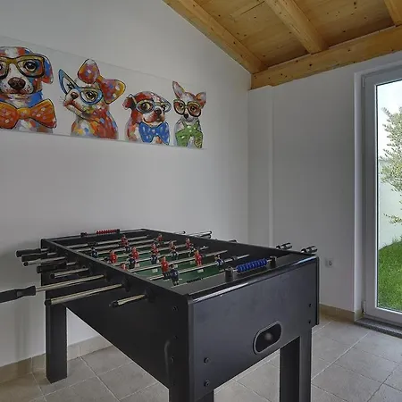 Holiday home Zeus Pula